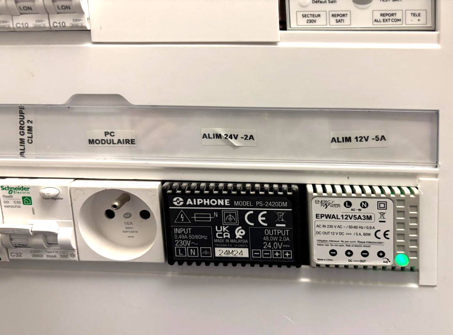 R&eacute;novation &eacute;lectrique d&rsquo;appartements dans le Marais &agrave; Paris : projet LOV MARAIS par SITCF image 5