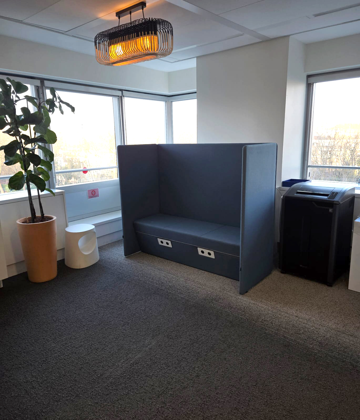 Am&eacute;nagement &eacute;lectrique des bureaux Lagard&egrave;re | SITCF image 9