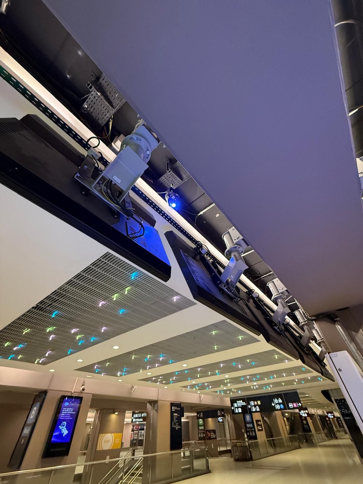 Eclairage et signaletique lumineuse gare image 5