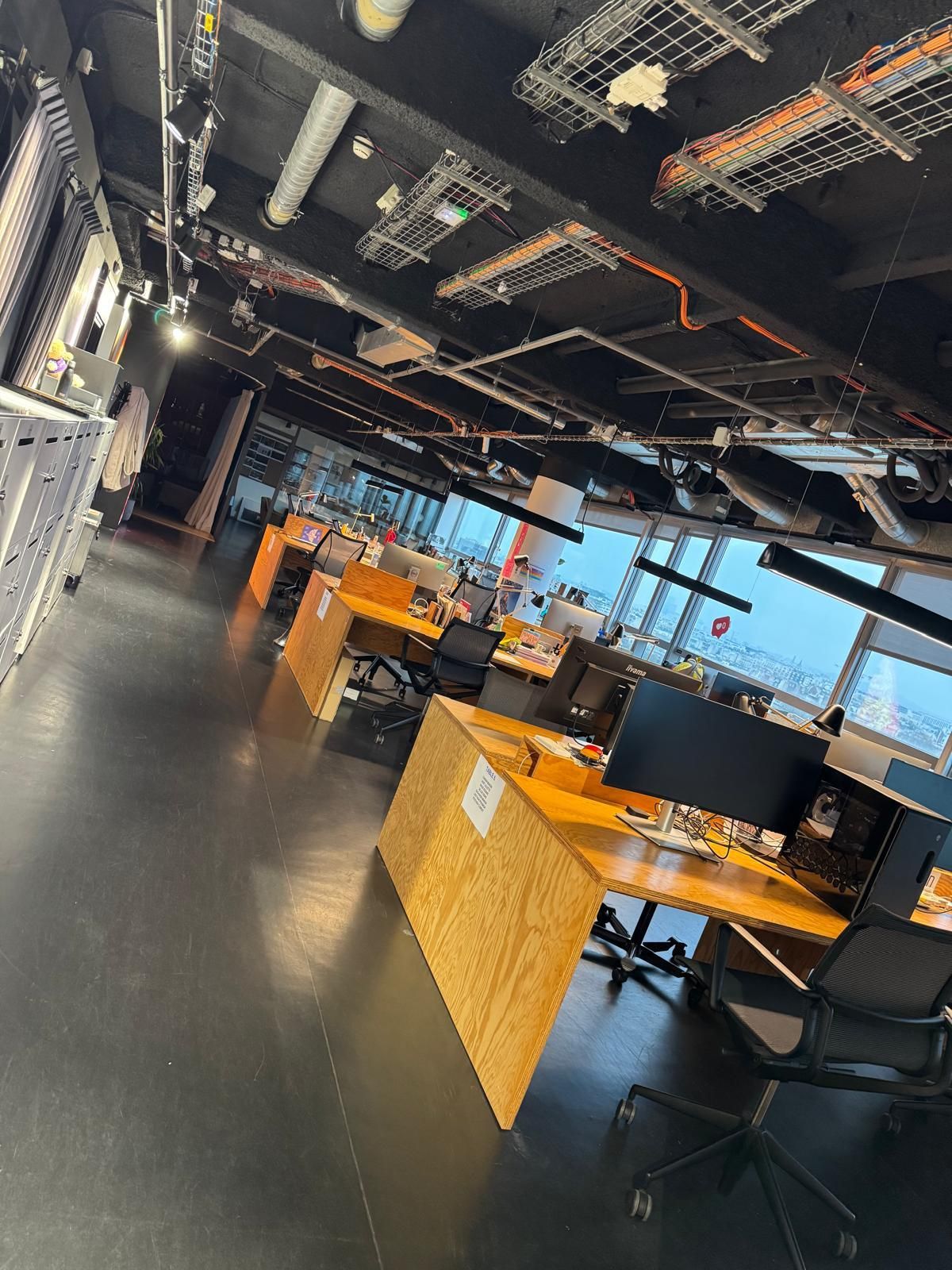 Travaux électricité bureaux havas group image 5