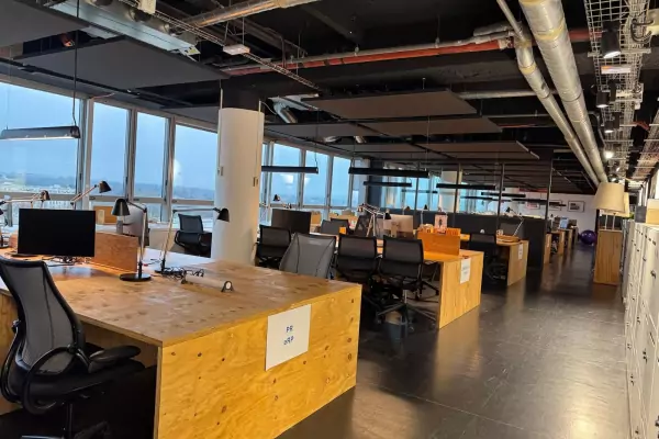 Travaux électricité bureaux havas group image 3